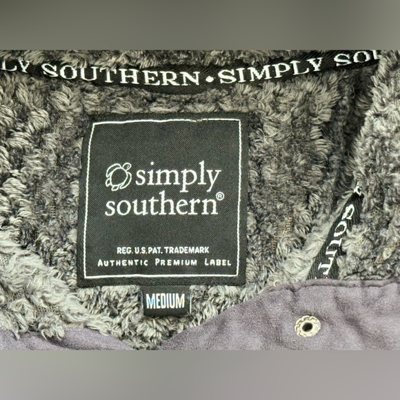 Simply Southern Women's Pullover Sherpa Fleece, Trim Mock Neck, Size Medium - Picture 11 of 12